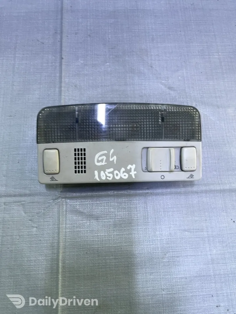 Plafonieră - Volkswagen Golf 4 generation [1997 - 2006] wagon 1.9 TDI MT (90 hp)
