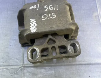 Suport motor - Parte montare: Stânga - Volkswagen Golf 4 generation [1997 - 2006] wagon 1.9 TDI MT (90 hp)
