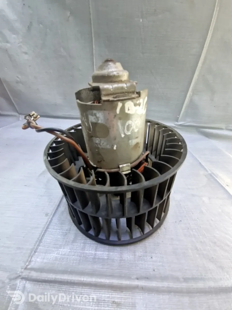 Ventilator habitaclu - Opel Corsa B [1993 - 2000] Hatchback 3-doors 1.2i MT (45 hp)