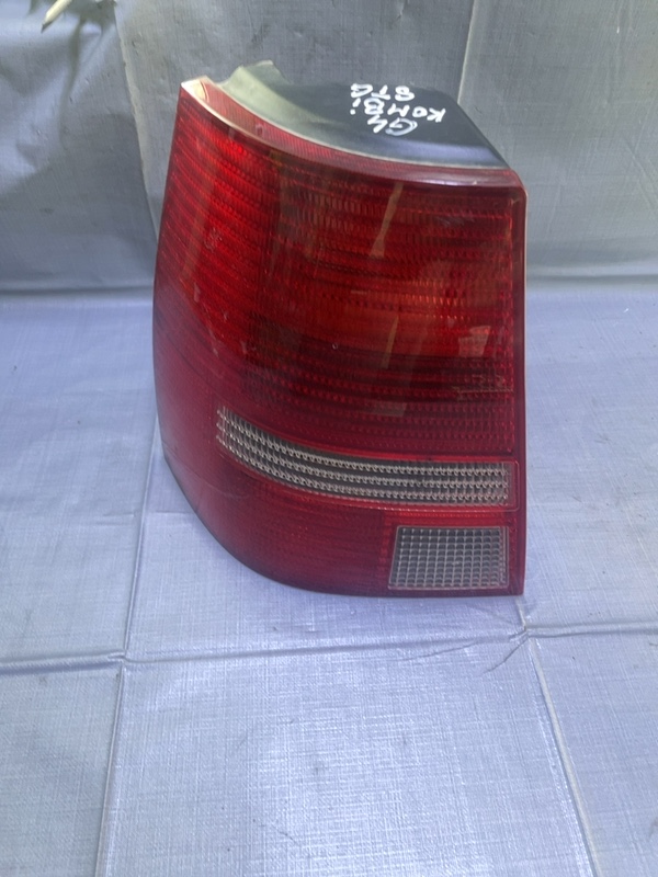 Lampă spate - Parte montare: Stânga spate, Varianta: Wagon 5 uși - Volkswagen Golf 4 generation [1997 - 2006] wagon 1.9 TDI MT (100 hp)