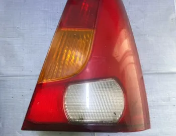 Lampă spate - Parte montare: Dreapta spate, Varianta: Sedan - Dacia Logan 1 generation [2004 - 2008] Sedan 1.6 MT (90 hp)