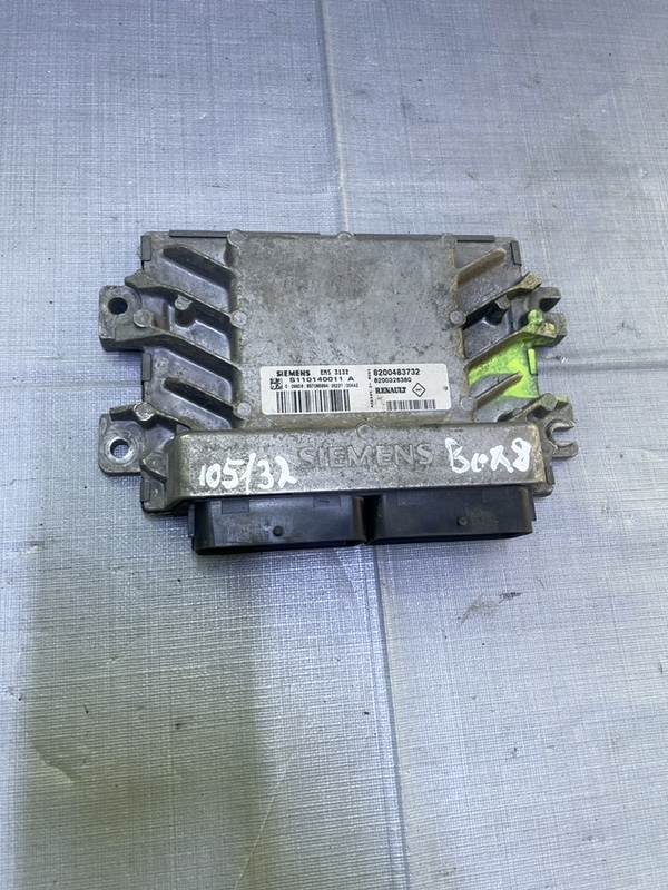 Calculator ECU - Dacia Logan 1 generation [2004 - 2008] Sedan 1.6 MT (90 hp)