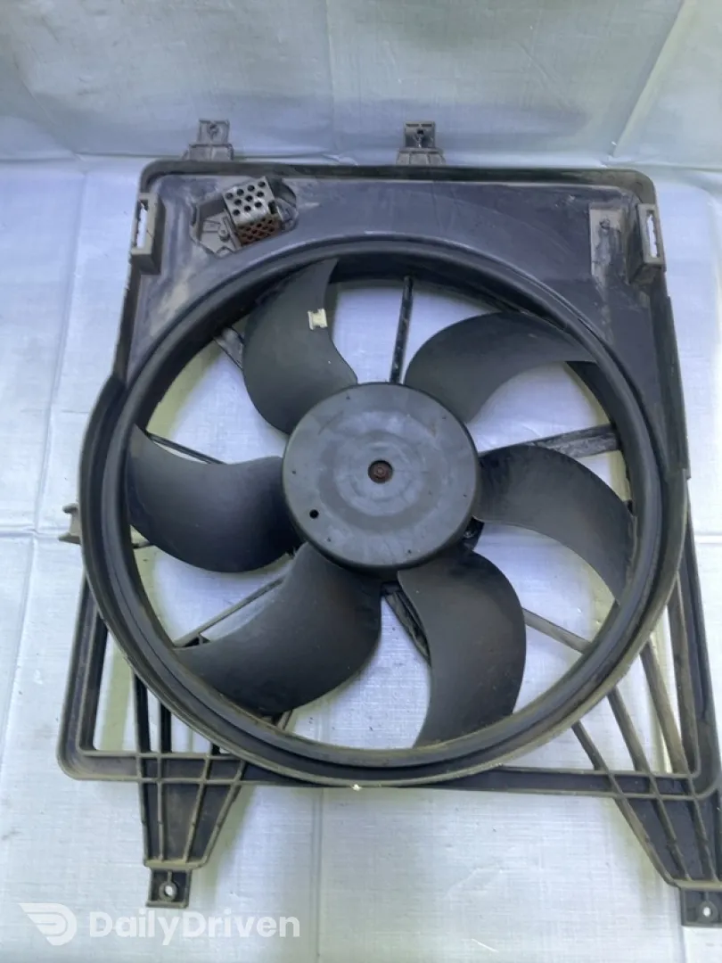 Ventilator răcire - Dacia Logan 1 generation [2004 - 2008] Sedan 1.6 MT (90 hp)