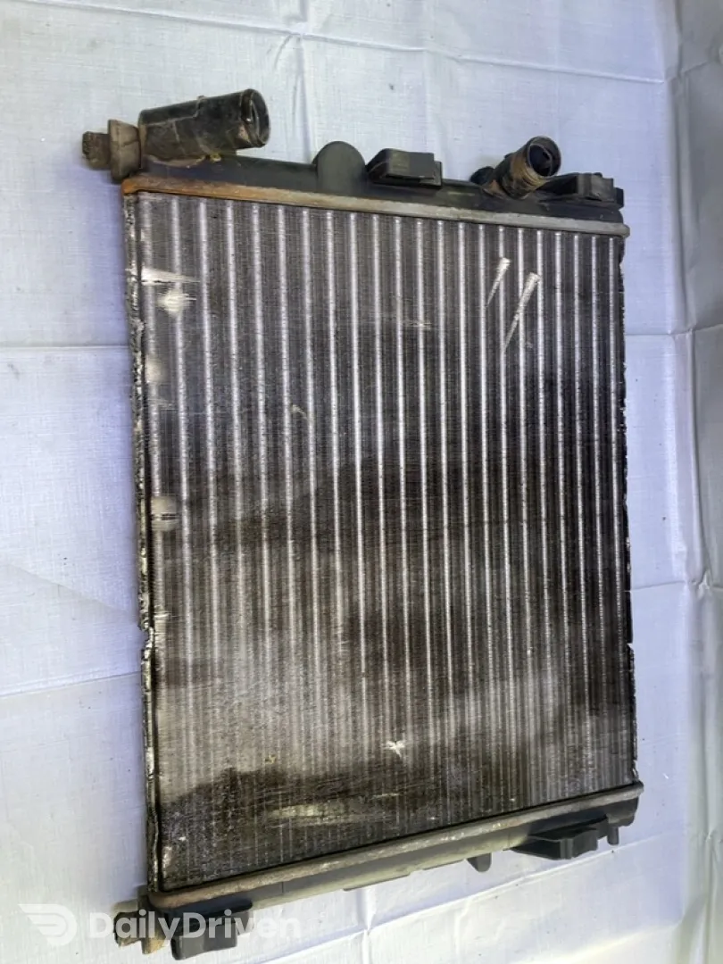 Radiator răcire - Dacia Logan 1 generation [2004 - 2008] Sedan 1.6 MT (90 hp)