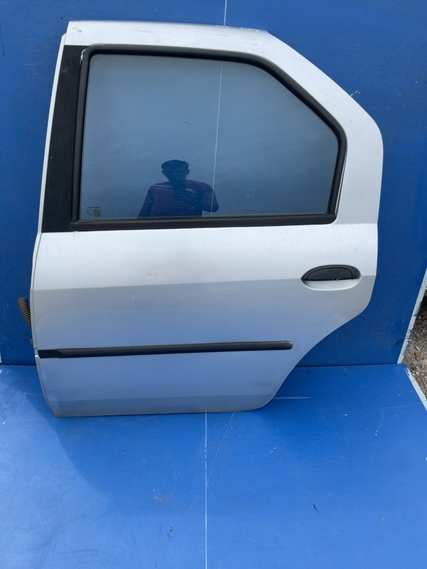 Ușă spate - Culoare: Gri, Parte montare: Stânga, Varianta: Sedan - Dacia Logan 1 generation [2004 - 2008] Sedan 1.6 MT (90 hp)