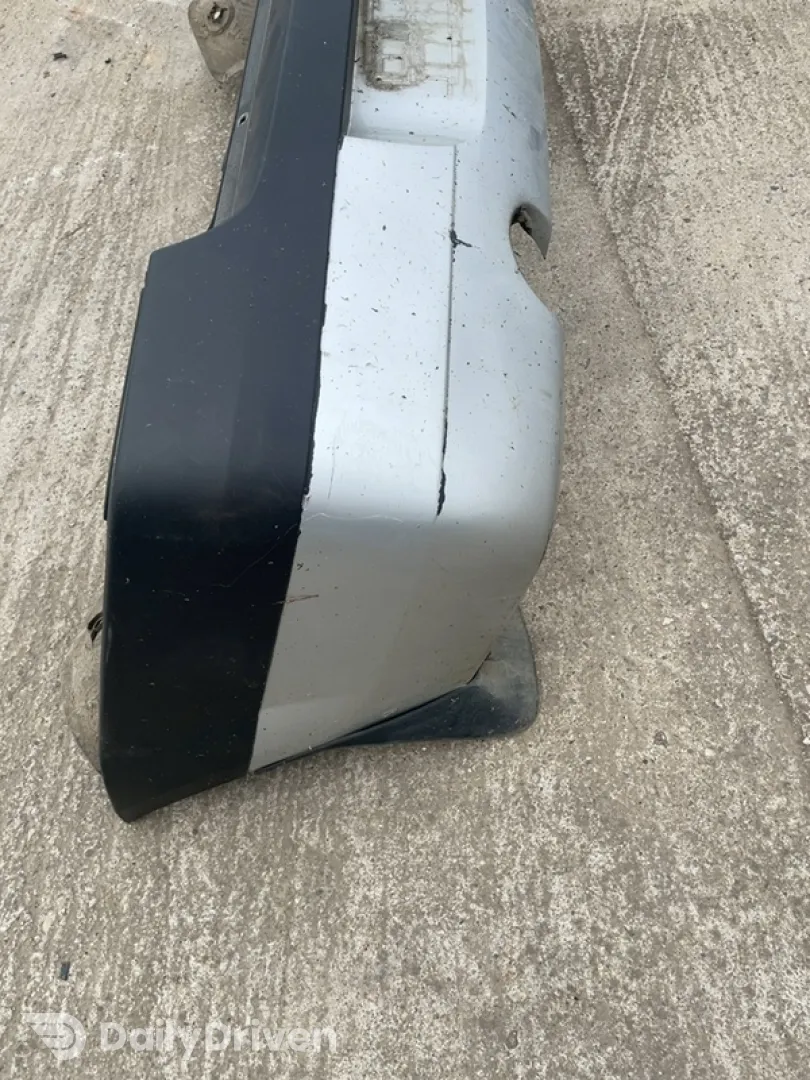 Bară protecție  - Culoare: Gri, Parte montare: Spate - Dacia Logan 1 generation [2004 - 2008] Sedan 1.6 MT (90 hp)