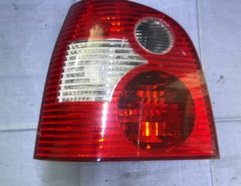 Lampă spate - Parte montare: Stânga spate, Varianta: Hatchback - Volkswagen Polo 4 generation [2001 - 2005] Hatchback 5-doors 1.4 16V MT (75 hp)