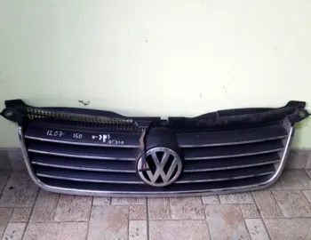 Grilă radiator - Volkswagen Passat B5+ [restyling] [2000 - 2005] Sedan 1.6 MT (102 hp)