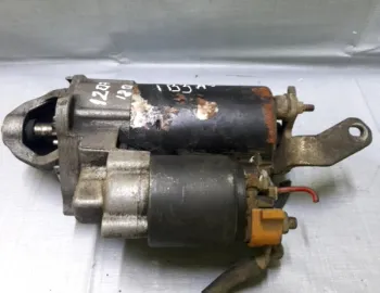 Electromotor - Volkswagen Passat B5+ [restyling] [2000 - 2005] Sedan 1.6 MT (102 hp)