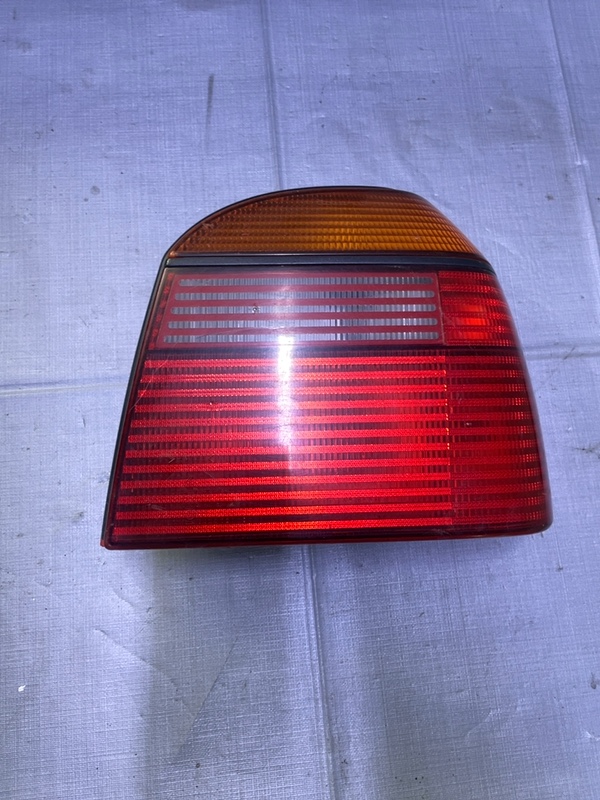 Lampă spate - Parte montare: Dreapta spate - Volkswagen Golf 3 generation [1991 - 1998] Hatchback 5-doors 1.4 5MT (60 hp)