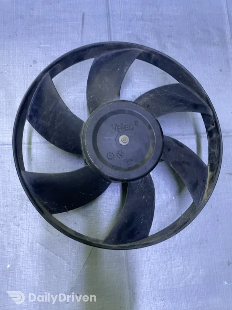 Ventilator răcire - SEAT Cordoba 1 generation [1993 - 1999] Sedan 1.4 MT (60 hp)