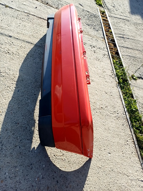 Bară protecție  - Culoare: Roșu, Parte montare: Spate - Volkswagen Golf 3 generation [1991 - 1998] Hatchback 5-doors 1.4 5MT (60 hp)