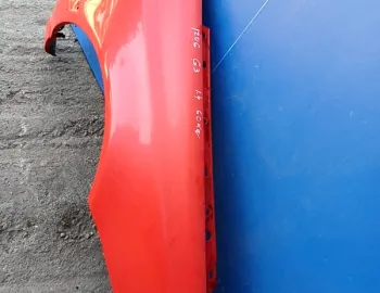 Aripă - Culoare: Roșu, Parte montare: Dreapta față - Volkswagen Golf 3 generation [1991 - 1998] Hatchback 5-doors 1.4 5MT (60 hp)