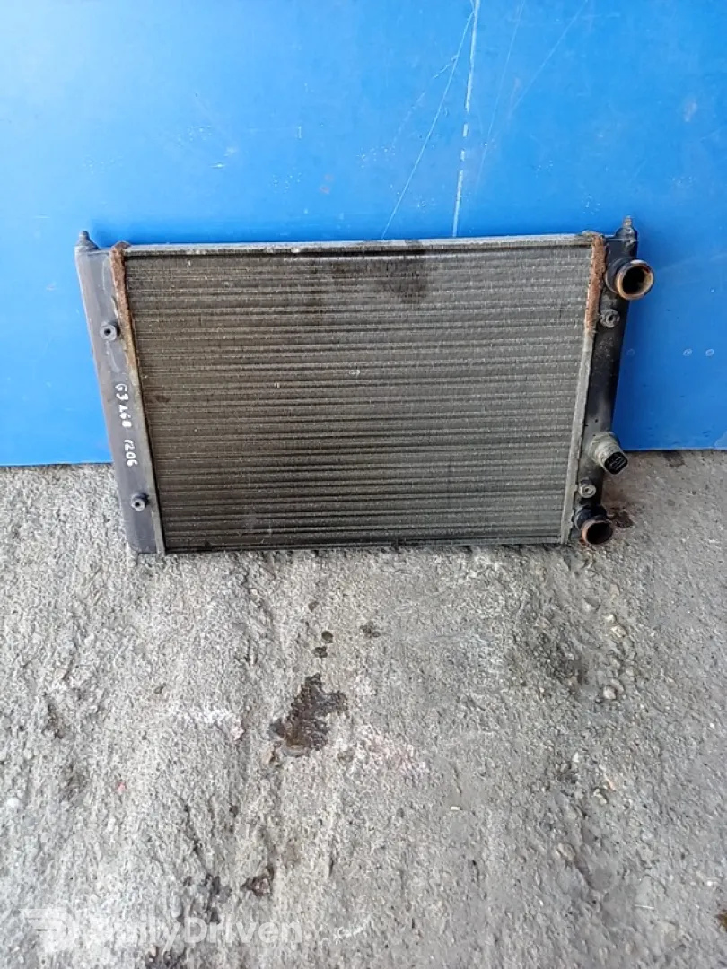 Radiator răcire - Volkswagen Golf 3 generation [1991 - 1998] Hatchback 5-doors 1.4 5MT (60 hp)