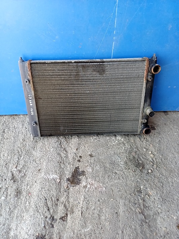 Radiator răcire - Volkswagen Golf 3 generation [1991 - 1998] Hatchback 5-doors 1.4 5MT (60 hp)