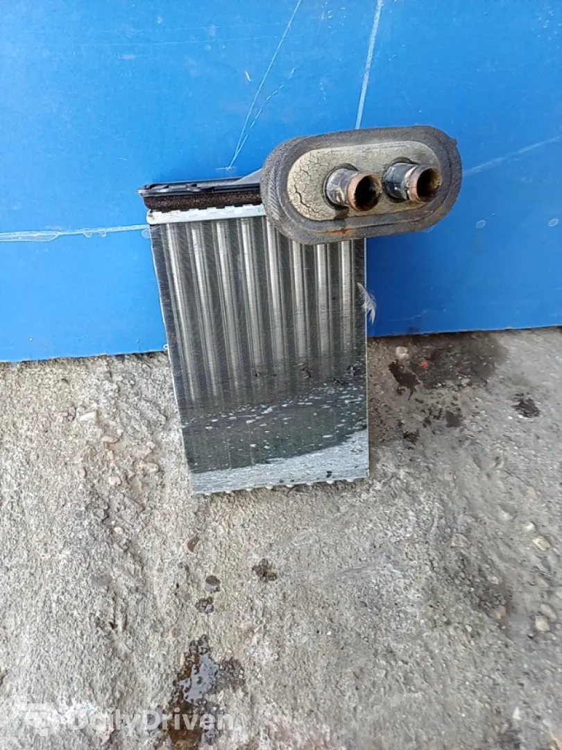 Radiator încălzire - Volkswagen Golf 3 generation [1991 - 1998] Hatchback 5-doors 1.4 5MT (60 hp)