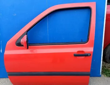 Ușă față - Culoare: Roșu, Parte montare: Stânga  - Volkswagen Golf 3 generation [1991 - 1998] Hatchback 5-doors 1.4 5MT (60 hp)