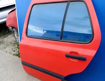 Ușă spate - Culoare: Roșu, Parte montare: Stânga, Varianta: Hatchback - Volkswagen Golf 3 generation [1991 - 1998] Hatchback 5-doors 1.4 5MT (60 hp)
