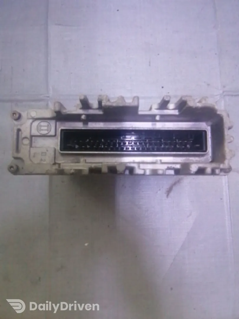 Calculator ECU - Volkswagen Golf 3 generation [1991 - 1998] Hatchback 5-doors 1.4 5MT (60 hp)