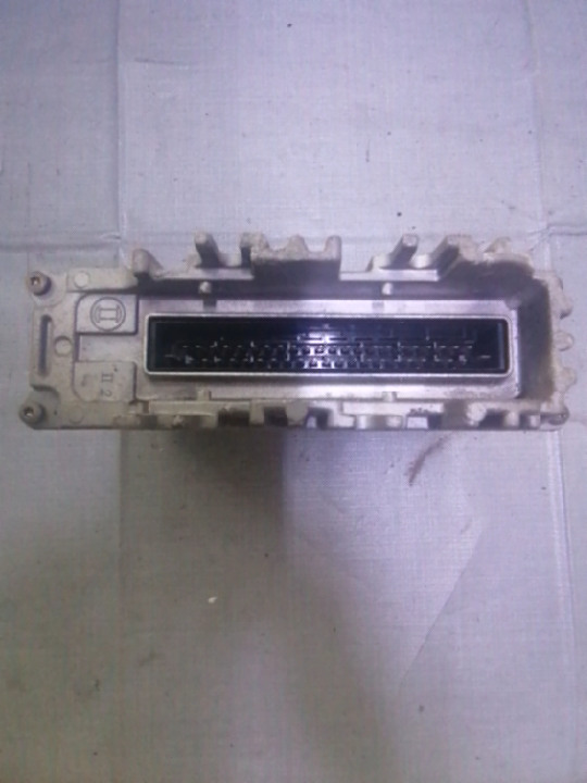 Calculator ECU - Volkswagen Golf 3 generation [1991 - 1998] Hatchback 5-doors 1.4 5MT (60 hp)