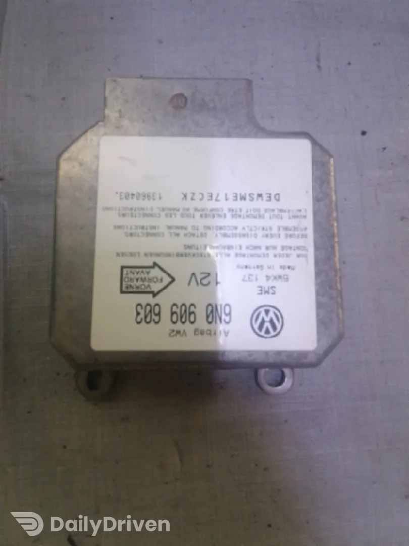 Modul airbag - Volkswagen Golf 3 generation [1991 - 1998] Hatchback 5-doors 1.4 5MT (60 hp)