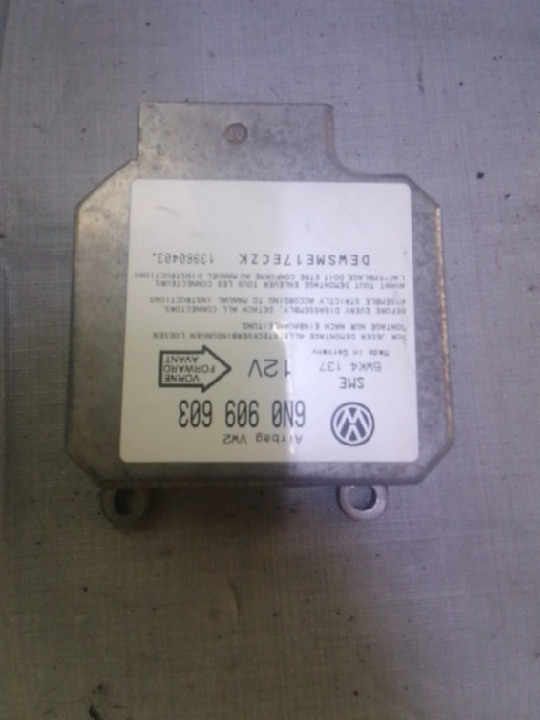Modul airbag - Volkswagen Golf 3 generation [1991 - 1998] Hatchback 5-doors 1.4 5MT (60 hp)