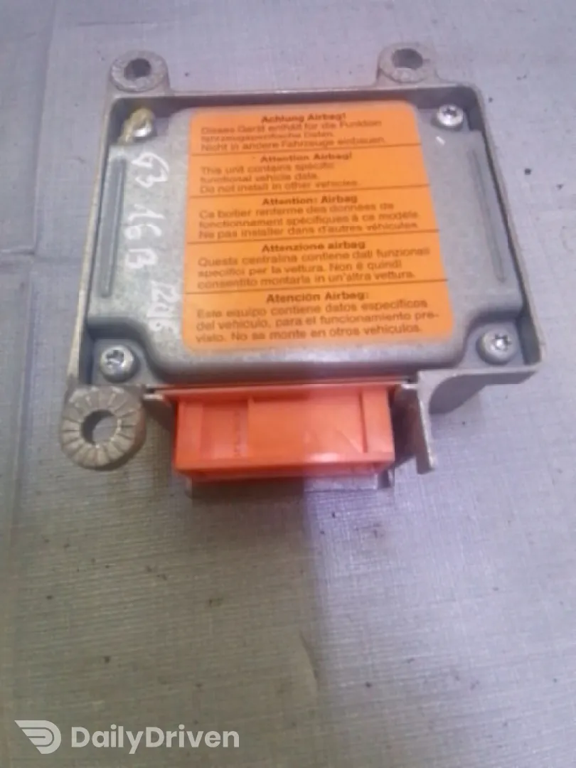 Modul airbag - Volkswagen Golf 3 generation [1991 - 1998] Hatchback 5-doors 1.4 5MT (60 hp)