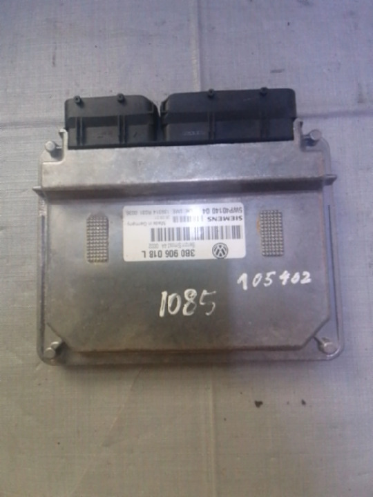 Calculator ECU - Volkswagen Passat B5+ [restyling] [2000 - 2005] wagon 1.6 MT (102 hp)
