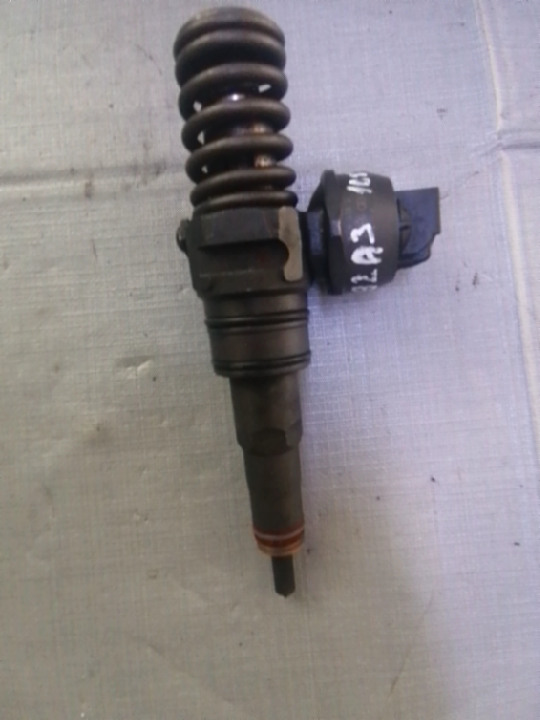 Injector - Volkswagen Passat B5+ [restyling] [2000 - 2005] Sedan 1.9 TDI 5MT (130 hp)