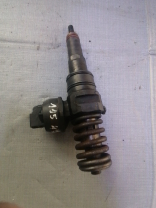 Injector - Volkswagen Passat B5+ [restyling] [2000 - 2005] Sedan 1.9 TDI 5MT (130 hp)