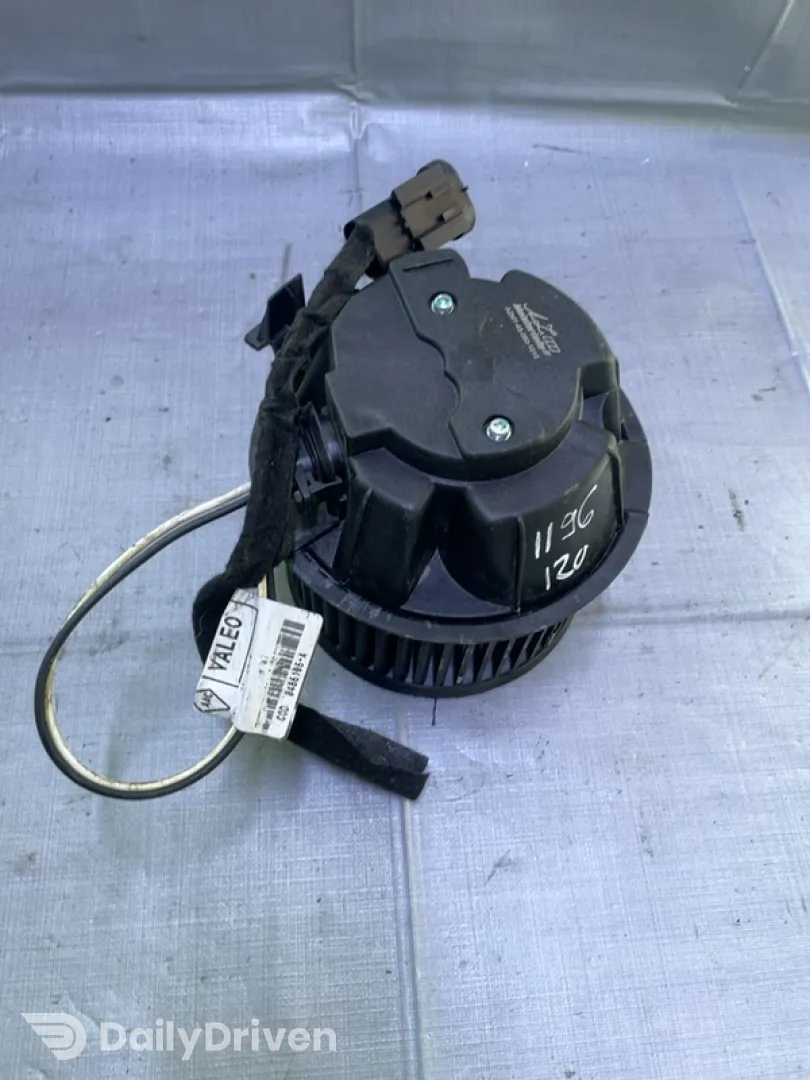 Ventilator habitaclu - Dacia Logan 1 generation [2004 - 2008] Sedan 1.6 MT (90 hp)