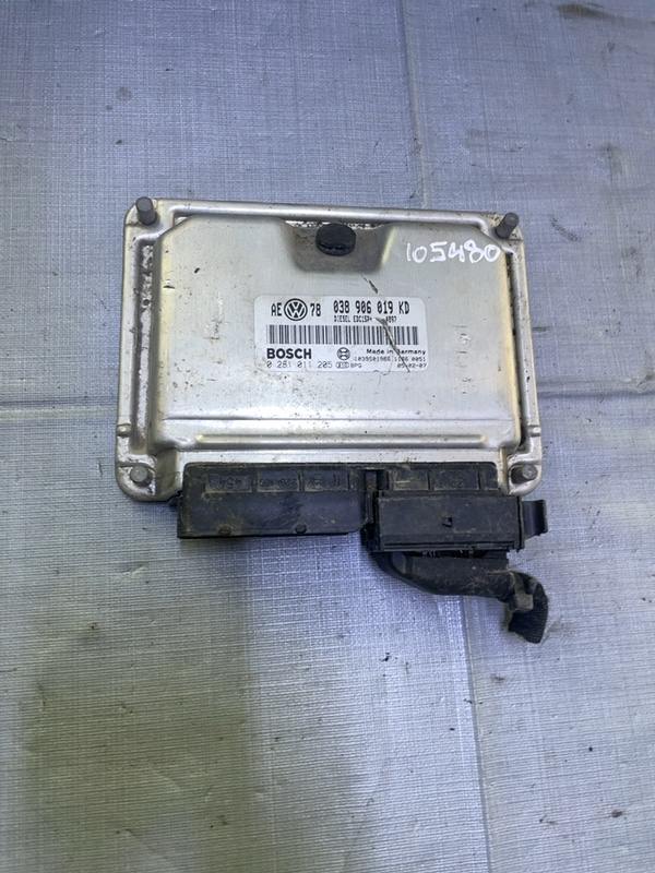 Calculator ECU - Volkswagen Passat B5+ [restyling] [2000 - 2005]