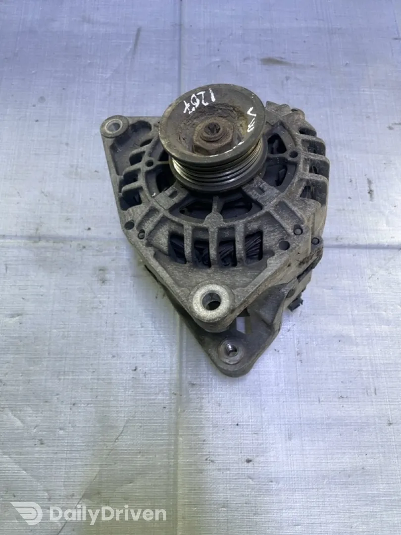 Alternator - Alte specificații: 90A - Volkswagen Passat B5+ [restyling] [2000 - 2005] Sedan 1.6 MT (102 hp)