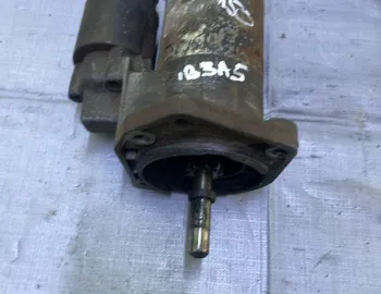 Electromotor - Volkswagen Golf 3 generation [1991 - 1998] Hatchback 5-doors 1.6 MT (75 hp)