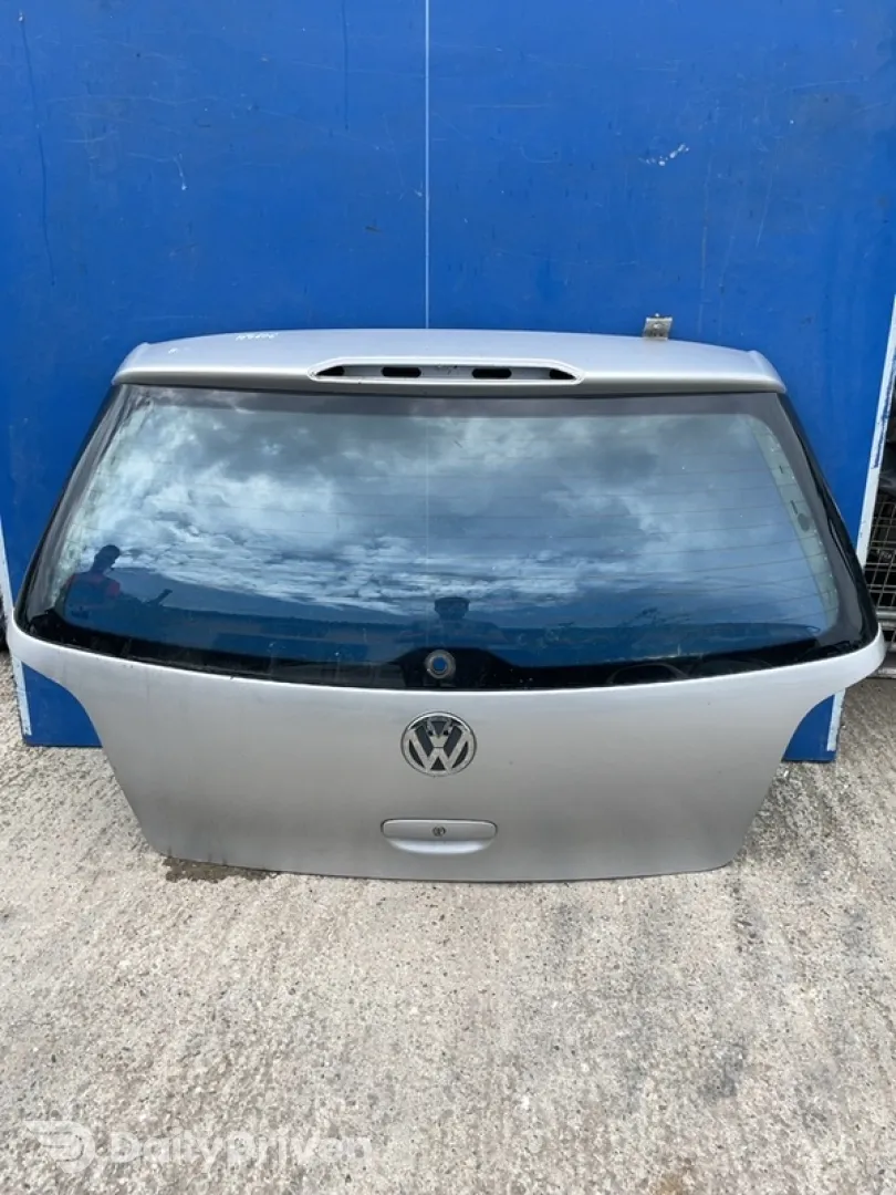 Haion - Culoare: Gri, Varianta: Hatchback - Volkswagen Polo 4 generation [2001 - 2005] Hatchback 5-doors 1.4 16V MT (75 hp)