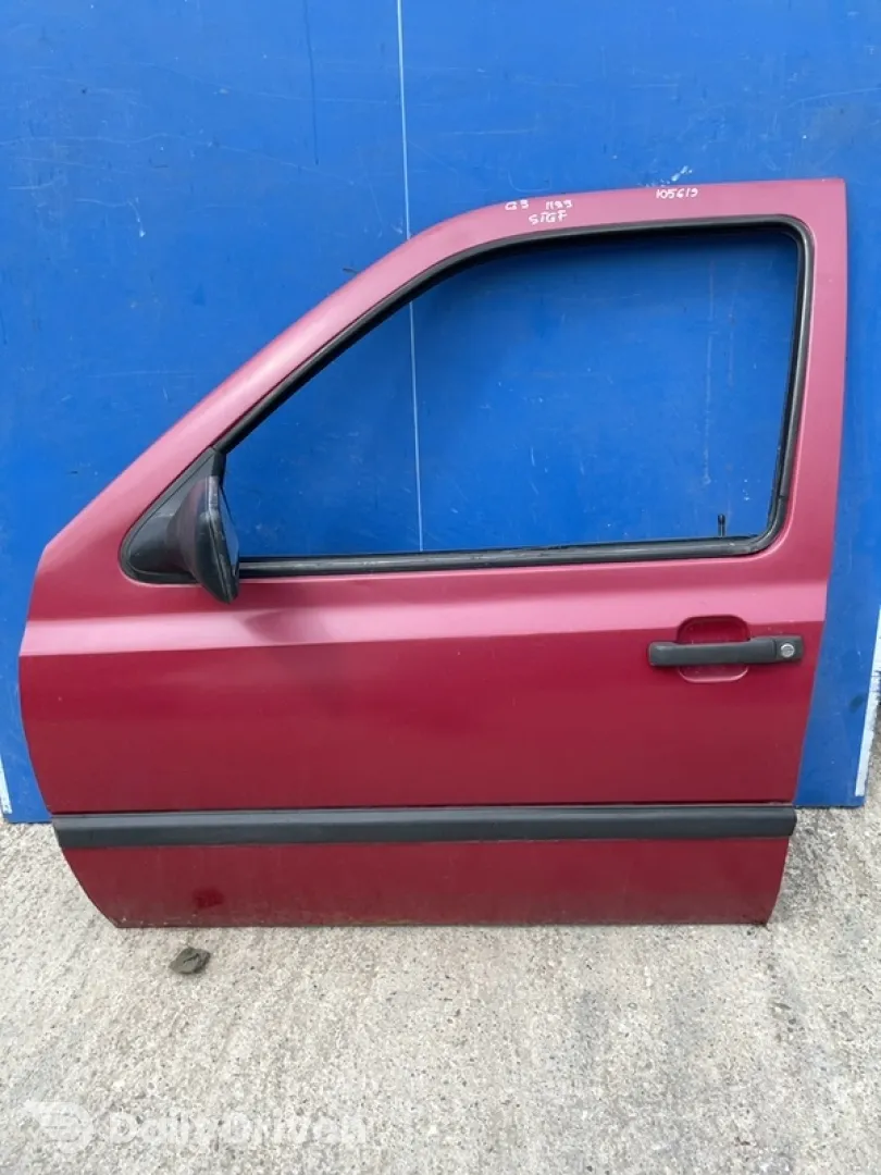 Ușă față - Culoare: Vișiniu, Parte montare: Stânga față - Volkswagen Golf 3 generation [1991 - 1998] Hatchback 5-doors 1.6 MT (75 hp)