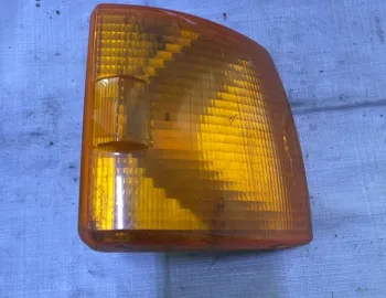 Semnalizator - Culoare: Portocaliu, Parte montare: Dreapta față - Volkswagen Transporter T4 [1990 - 2003] Van 2.5 TDI L MT (102 hp)