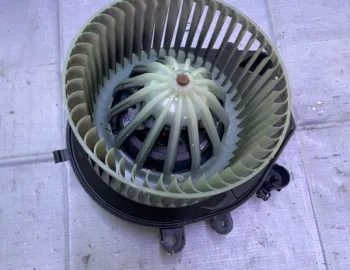 Ventilator habitaclu - Volkswagen Passat B5+ [restyling] [2000 - 2005] wagon 1.6 MT (102 hp)