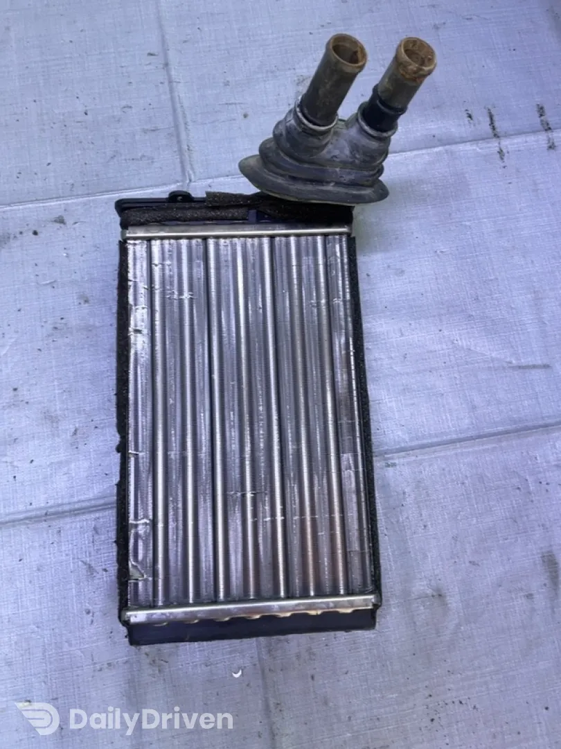 Radiator încălzire - Volkswagen Passat B5+ [restyling] [2000 - 2005] wagon 1.6 MT (102 hp)