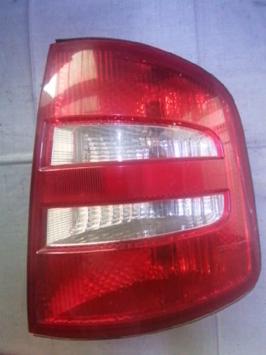 Lampă spate - Parte montare: Dreapta, Varianta: Kombi - Skoda Fabia 6Y [1999 - 2004] Combi wagon 5-doors 1.4 MT (101 hp)