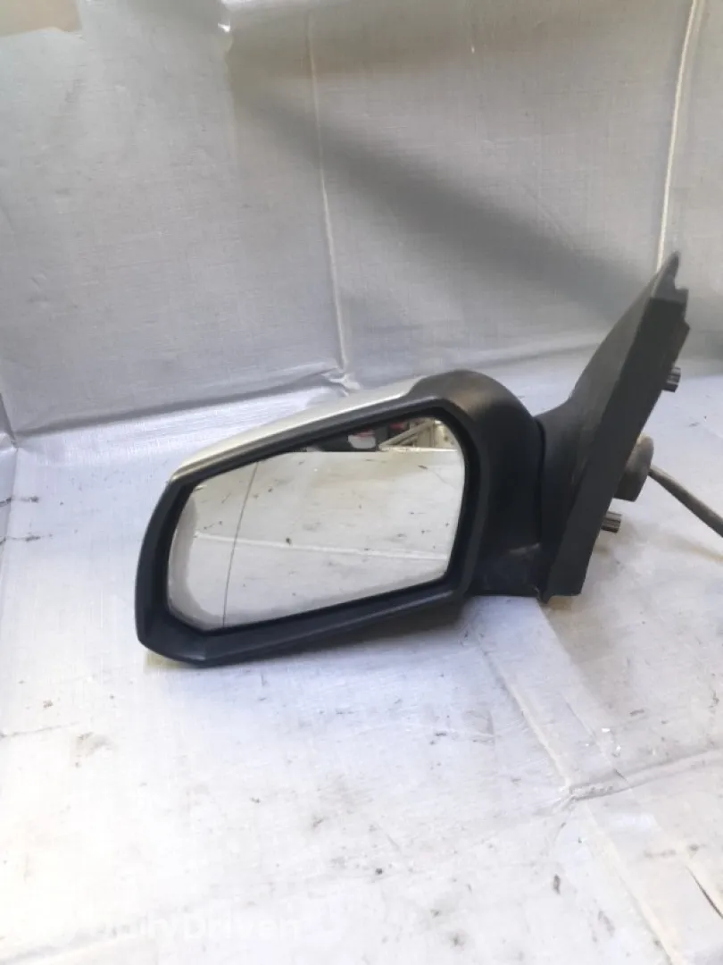 Oglindă  - Culoare: Gri, Electric, Parte montare: Stânga - Ford Mondeo 3 generation [2000 - 2003] Liftback 2.0 Di MT (115 hp)
