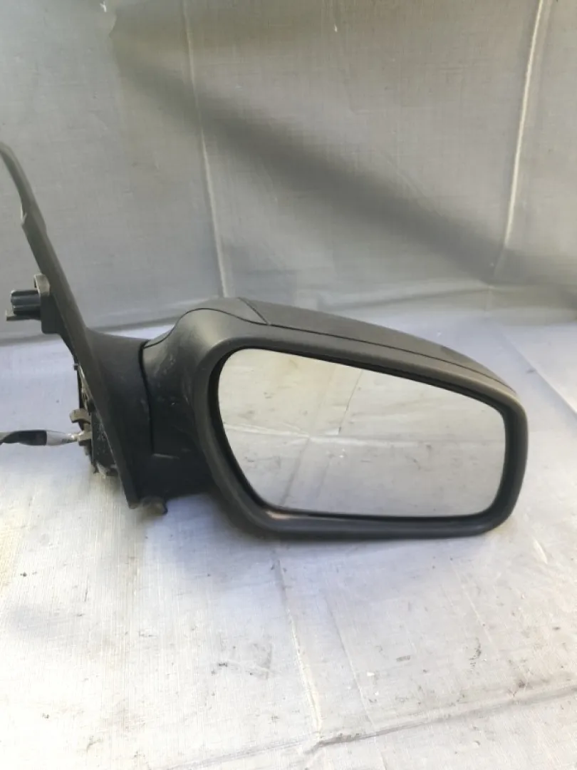 Oglindă - Culoare: Negru, Electric, Parte montare: Dreapta - Ford Focus 2 generation [2004 - 2008] wagon 5-doors 1.6 TDCi MT (109 hp)