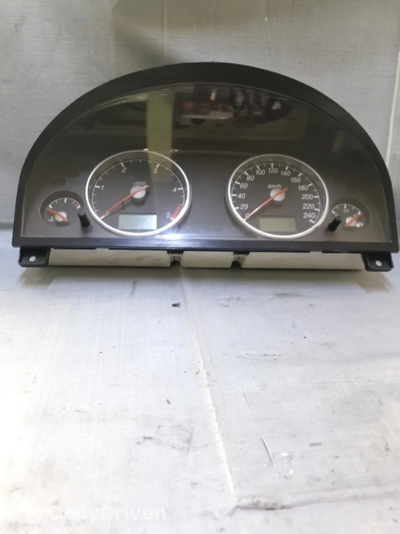 Ceas bord - Ford Mondeo 3 generation [2000 - 2003] Sedan 2.0 TDCi 5MT (130 hp)