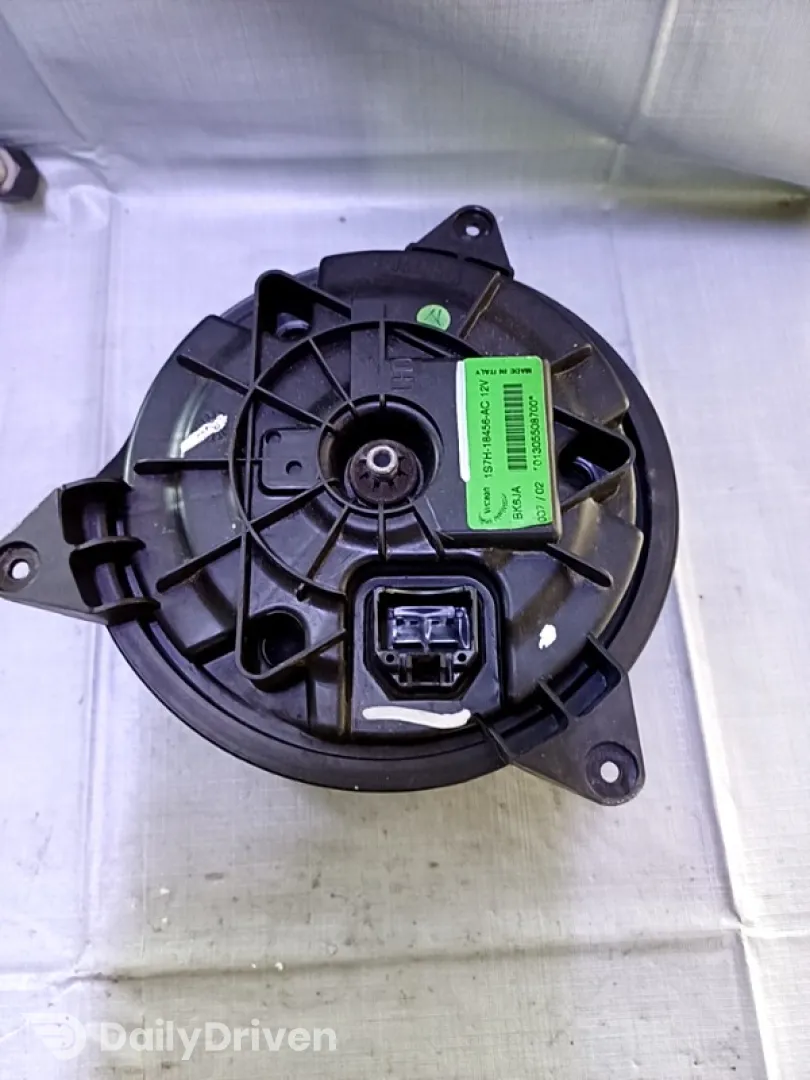 Ventilator habitaclu - Ford Mondeo 3 generation [2000 - 2003] Sedan 2.0 TDCi 5MT (130 hp)