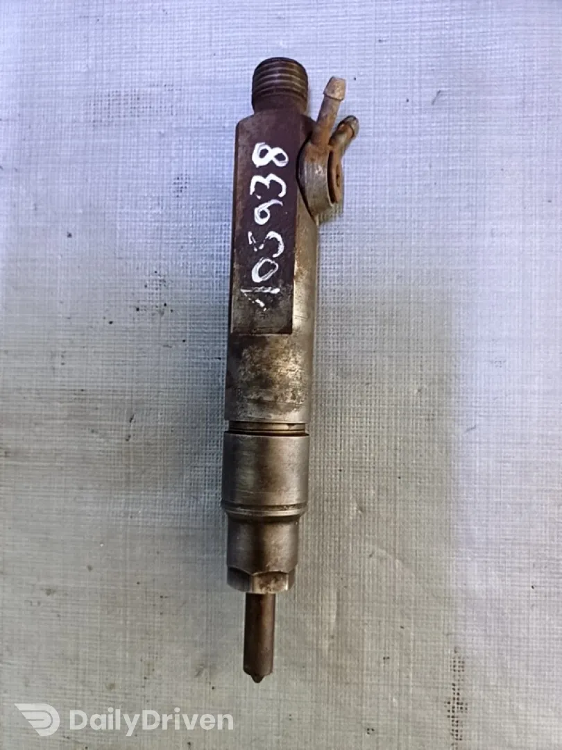 Injector - Volkswagen Transporter T4 [1990 - 2003] Van 2.5 TDI L MT (102 hp)