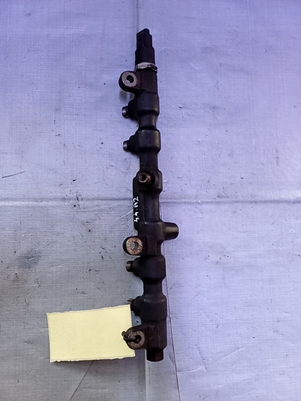 Rampă injectoare - Combustibil: Diesel, Alte specificații: Cu regulator pr - Ford Mondeo 3 generation [2000 - 2003] Sedan 2.0 TDCi 5MT (130 hp)