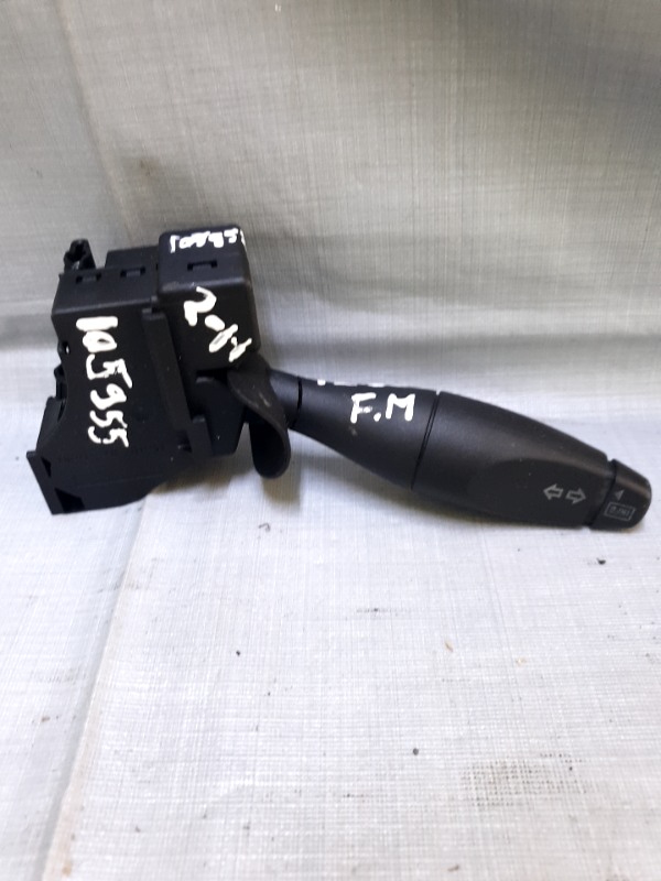 Manetă semnalizare - Ford Mondeo 3 generation [2000 - 2003] Sedan 2.0 TDCi 5MT (130 hp)