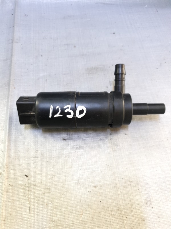 Pompă lichid parbriz - Ford Mondeo 3 generation [2000 - 2003] Sedan 2.0 TDCi 5MT (130 hp)
