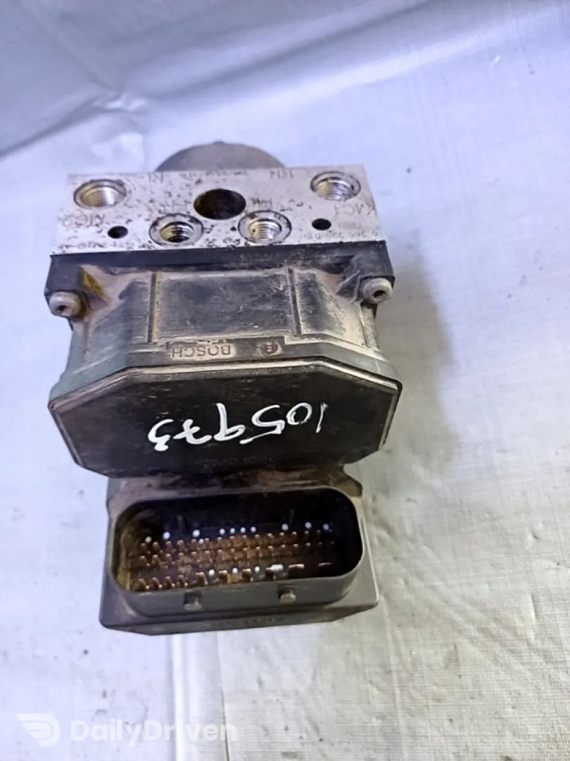 Pompă ABS - Ford Mondeo 3 generation [2000 - 2003] Sedan 2.0 TDCi 5MT (130 hp)