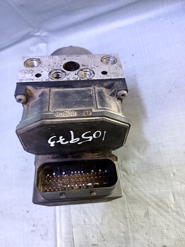 Pompă ABS - Ford Mondeo 3 generation [2000 - 2003] Sedan 2.0 TDCi 5MT (130 hp)